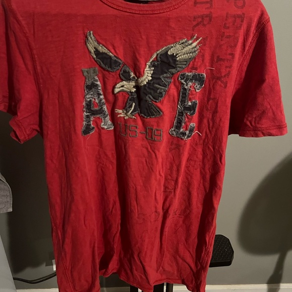 American Eagle T-shirts - Picture 4 of 5